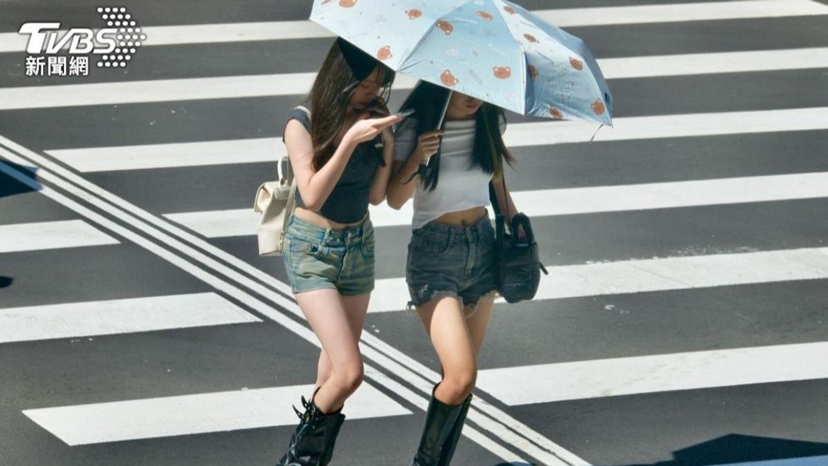天氣/秋老虎發威!11縣市亮高溫燈號 週四變天雨區曝