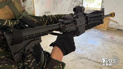 配合漢光演習教召!逾千後備陸軍配發M4A1美援卡賓槍