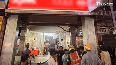 新莊機車行竄黑煙「燒毀5台電動車」 下班車潮塞爆
