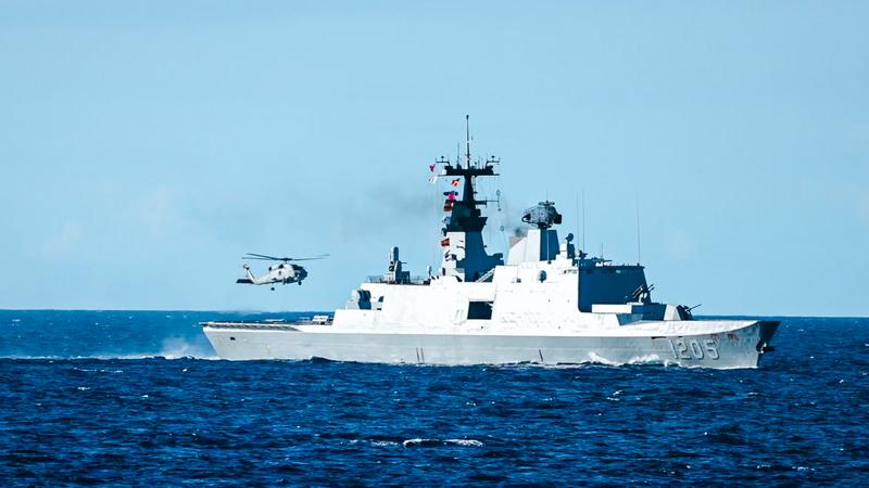 國軍今日發布共機艦動態,統計自昨天上午6時至今天上物6時止,偵獲7共艦、6共機、6公務船。(示意圖/翻攝自國軍官網)
