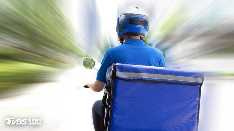 中國外送員的送餐時間要求嚴格。 (示意圖/達志影像Shutterstock)