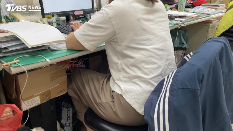 每天有運動還不夠!久坐8到10小時恐增糖尿病、心臟病與癌症風險