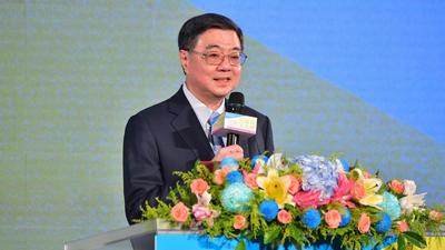 文化部預算遭砍10億!卓榮泰帶小抄喊話國會:放下掐住脖子的刀