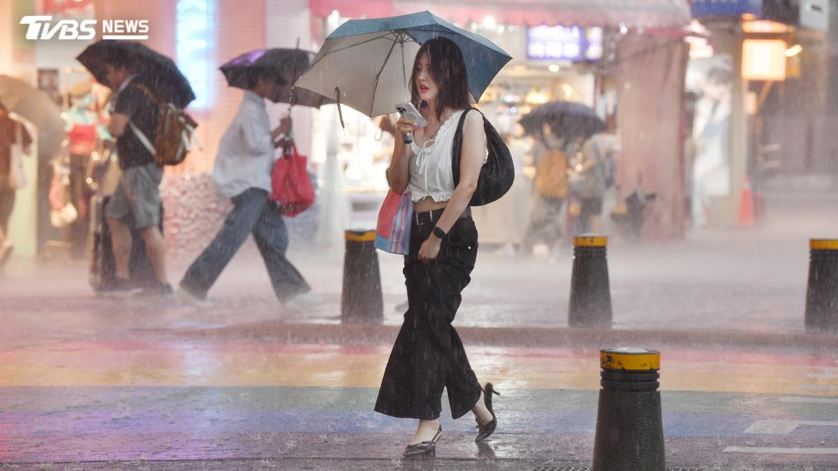 天氣/低壓帶+西南風雙夾擊 「全台連下7天」暴雨熱區曝