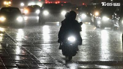 天氣/大雨下不停!7縣市雨彈猛轟 2地防豪雨釀災