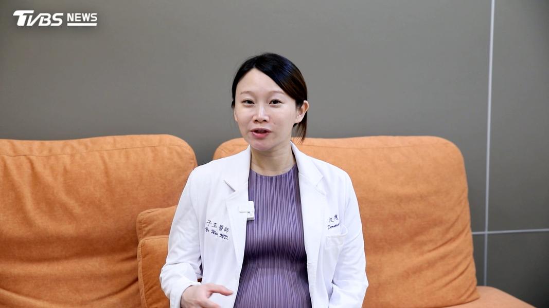 隱翅蟲停在皮膚!若拍打後「流出這液體」恐造成化學性灼傷(圖/TVBS)