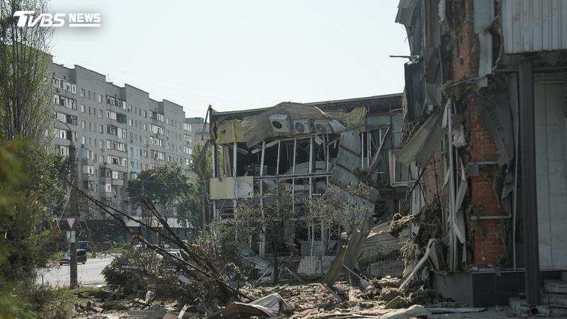 俄軍導引炸彈轟烏克蘭東北部住宅區!至少3死13傷