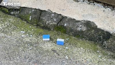 士林出現「麻將雨」!婦人險遭砸嚇壞 警方要查了