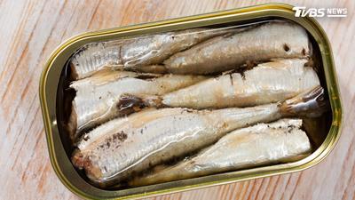 一餐就有效!醫實測「沙丁魚減肥法」週甩3公斤:運動後也不餓