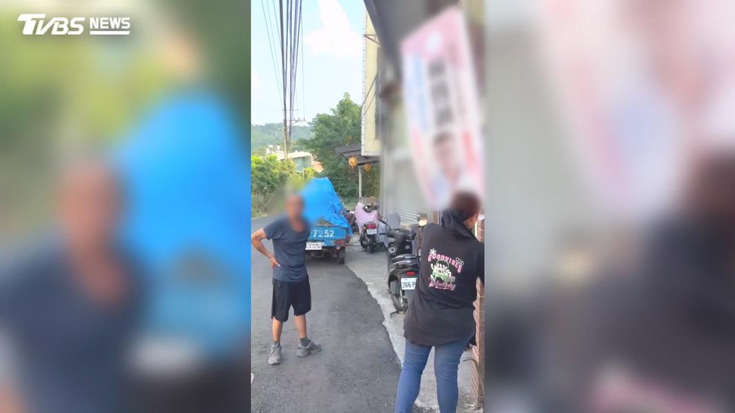 選舉旗幟插私宅沒問過!82歲嬤自行拆除 遭參選人提告
