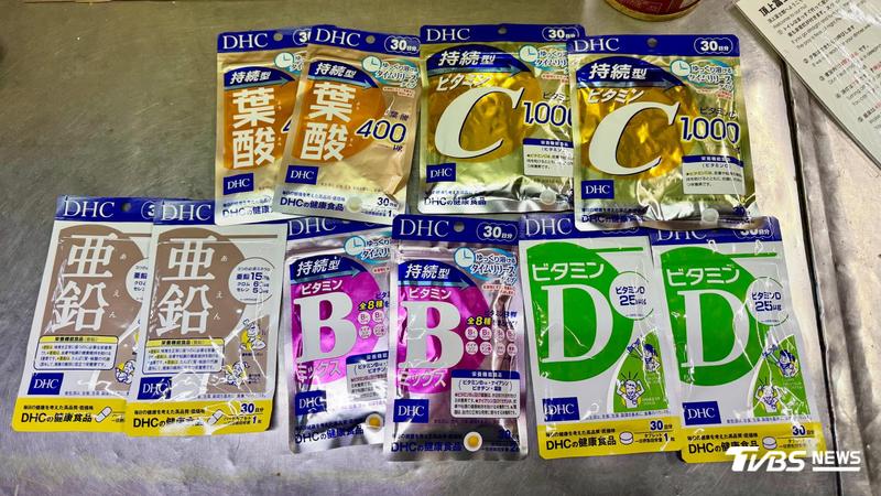 富士山山屋台籍員工求救! 「脆」超人狂背物資登頂