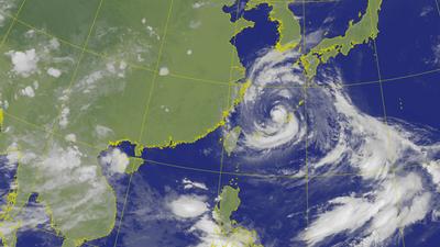 天氣/白海豚颱風路徑擺盪!暴風圈不排除「籠罩北北基桃」勾到台灣了