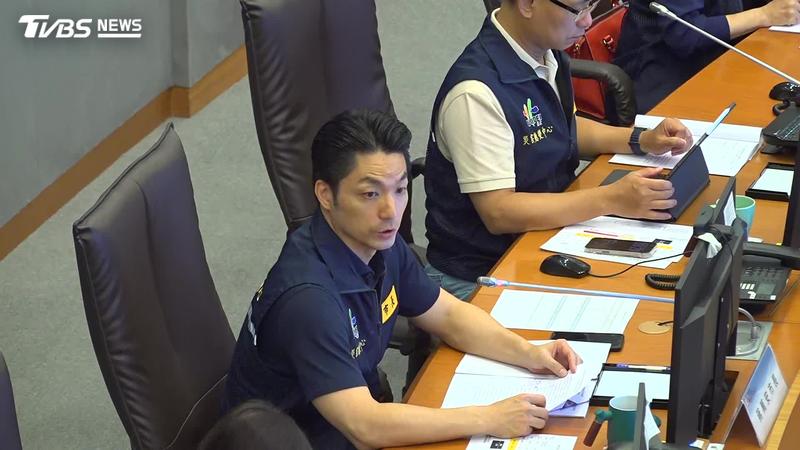 快移車!防颱關水門 雙北堤外將強制拖吊