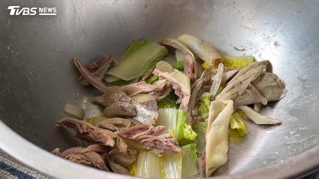 獨/留1星負評遭起底!鹹水雞店「簡訊威脅」