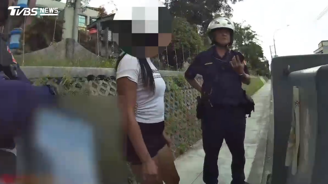 熱褲女是通緝犯!假冒姊身分還叫尪「妹婿」