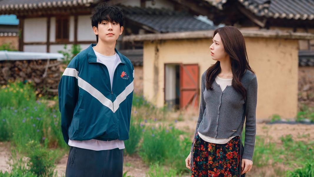丁海寅的《我的荒糖戀愛》已經正式上線。(圖/Netflix提供)