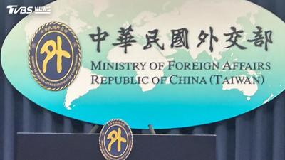 烏干達「拒台護照入境」!外交部認了:持續聯繫交涉中
