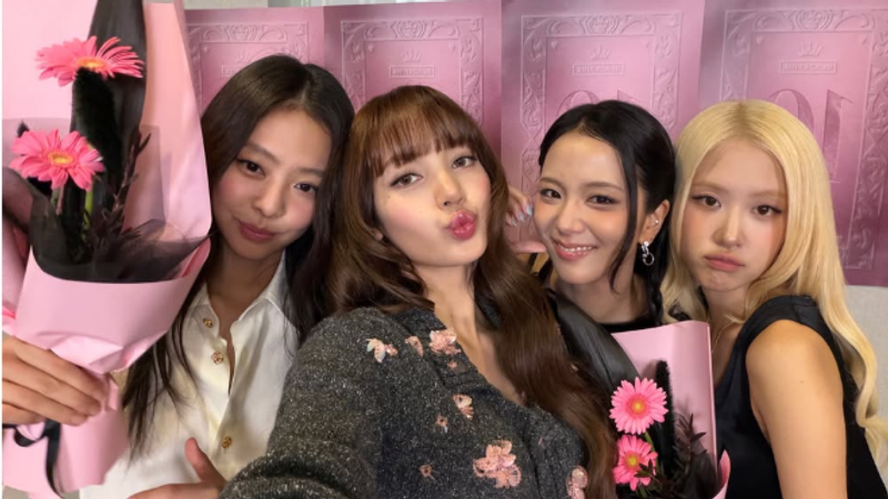 BLACKPINK慶10週年!Jisoo「罕見哭了」 Lisa發文力挺成員