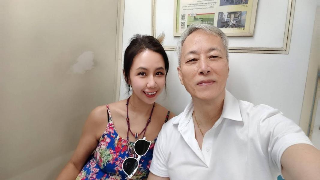 姜厚任幼齒女友唬學歷? 台大校友身分曝光