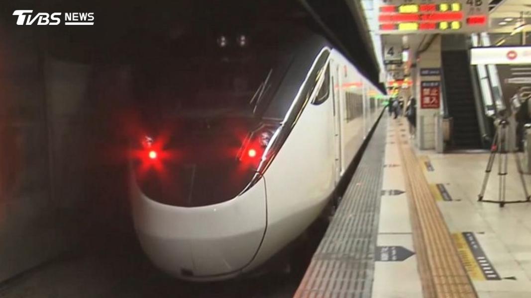 台鐵車廂火災警報大響!旅客躲廁所抽菸 新自強號空調停擺