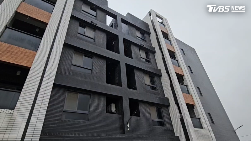 控買新家車位落入陷阱 竟農地鋪草皮當停車場