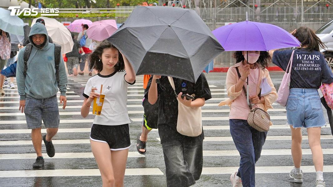 颱風遠離「雨區轉移」!連下6天紅爆