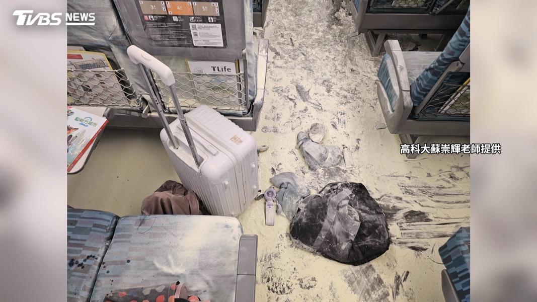 高鐵車廂「煙霧瀰漫」驚魂!行動電源突冒煙 教授剛好在場神救援(圖/TVBS)