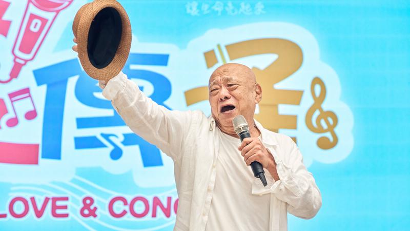 81歲凌峰昔二度中風搶救!鬼門關走一回重返舞台 辛龍罕露面