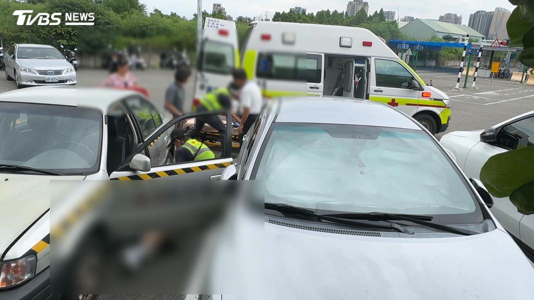 剛停好車就倒下!22歲女練車突昏厥 教練跪地CPR搶救畫面曝(圖/TVBS)