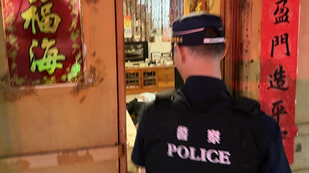 警方初步排除他殺,確切死因待查。(圖/消防提供)