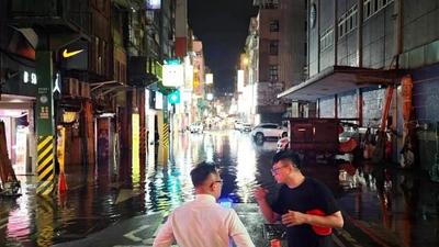 白海豚強襲海水倒灌!1縣市受災店家補助來了