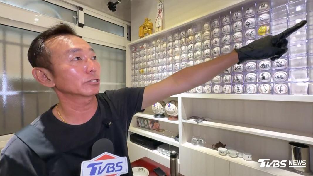 前兄弟象防護員砸千萬 圓夢開牛肉麵店