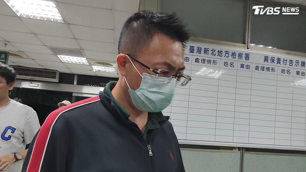 新北國民黨議員王威元涉貪 凌晨移送新北檢複訊