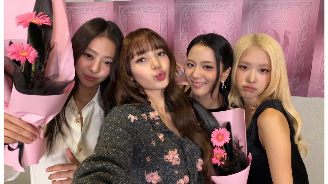 BLACKPINK十週年活動挨轟!Rosé千字文哽咽道歉:懂你們的失望