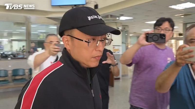 快訊/涉關說遭搜索!新北國民黨議員王威元200萬交保