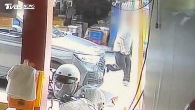 超車結怨2公里?男持刀攻擊反被撞倒不治 家屬控對方逼車改告殺人