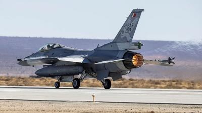 新電戰莢艙到手?我F-16V戰力更狂了「蝮蛇之盾」完成關鍵測試