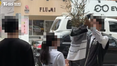 台中燒烤店阿伯揮刀反挨重拳身亡!檢警今相驗遺體 家屬悲痛招魂