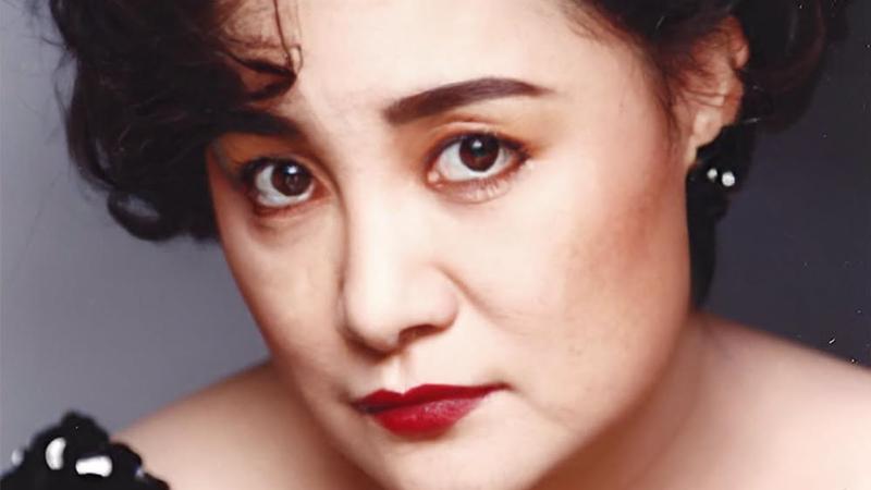陳盈潔曾認「一生最大的錯」!23歲錯愛潘健背千萬債黑道衝歌廳討債 靠〈風飛沙〉翻身