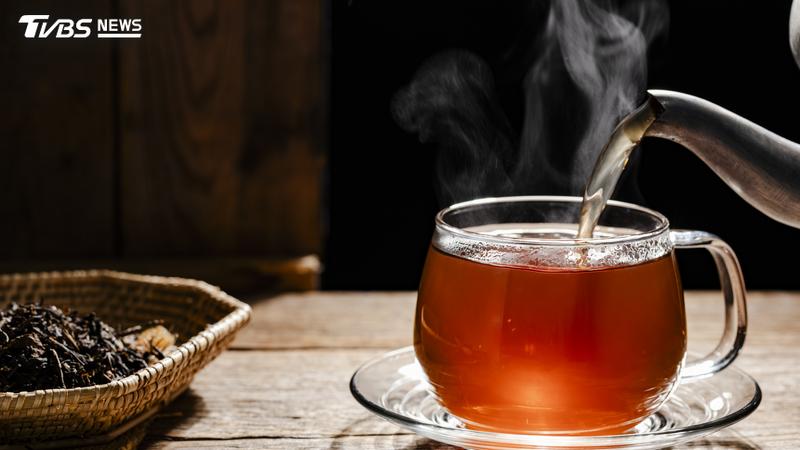 鬼月濕氣重!中醫推「2款茶飲」避3邪:晚上11點前睡護陽氣