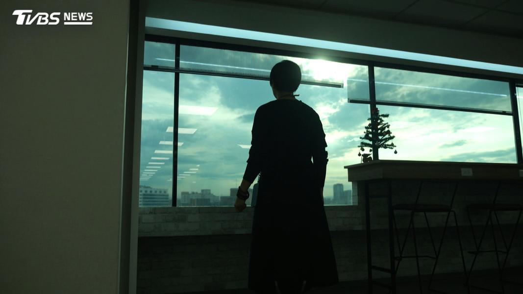 高溫也會誘發恐慌?醫揭「熱恐慌」症狀、成因與緩解方法(圖/TVBS)