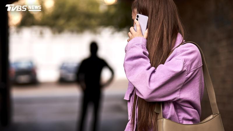 愛慕女中醫遭拒!他怒潑柴油恐嚇 1原因只判6月
