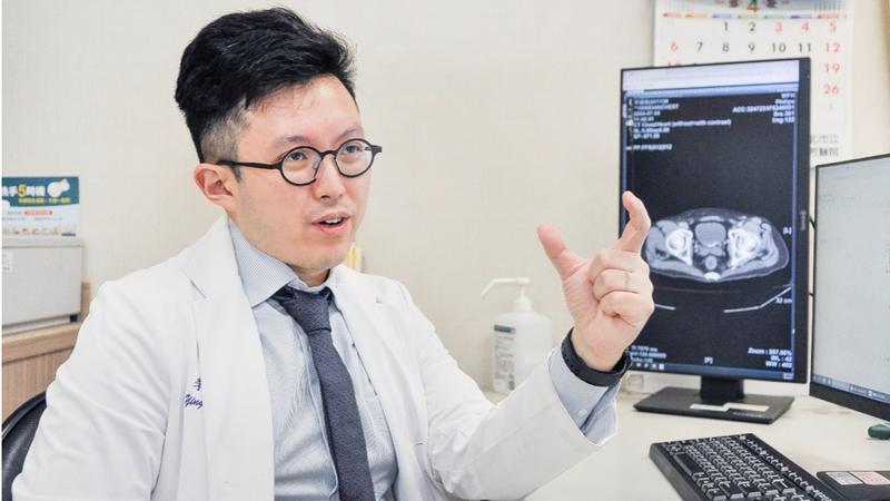 只是偶爾便祕!50多歲男腹痛就醫 確診大腸癌第三期