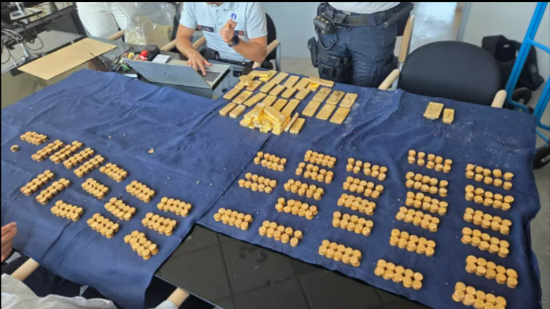老屋翻修竟挖出「3.3億黃金」!4000枚金幣藏地基 打工仔嗨翻