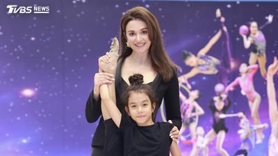 瑞莎合體9歲超萌愛女!提烏克蘭戰火心碎 慶幸喊「爸媽還活著」