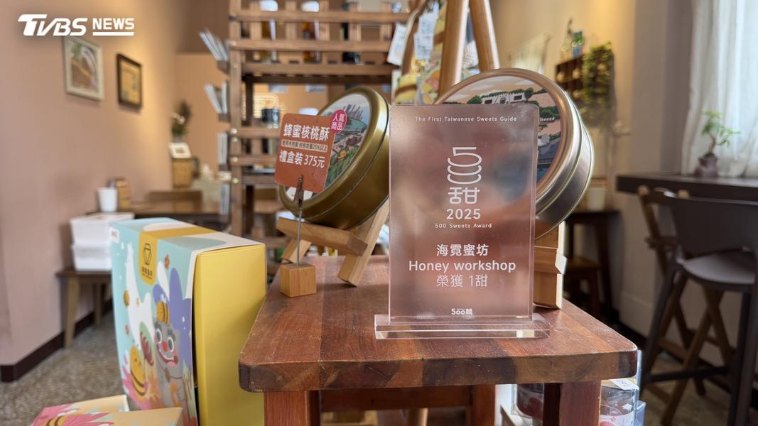 謝光霓與家人經營的店家,去年是離島唯一獲得「500甜」殊榮。(圖/程子奕攝)