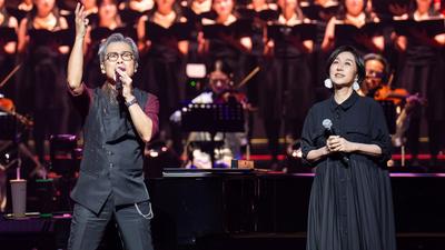 72歲羅大佑當眾相擁「大咖女嘉賓」!滿頭白髮跟韓團相比