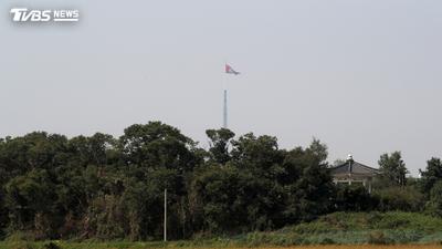 北韓軍人今年首度越界!邊境持續埋雷設鐵網 南韓「警告射擊」