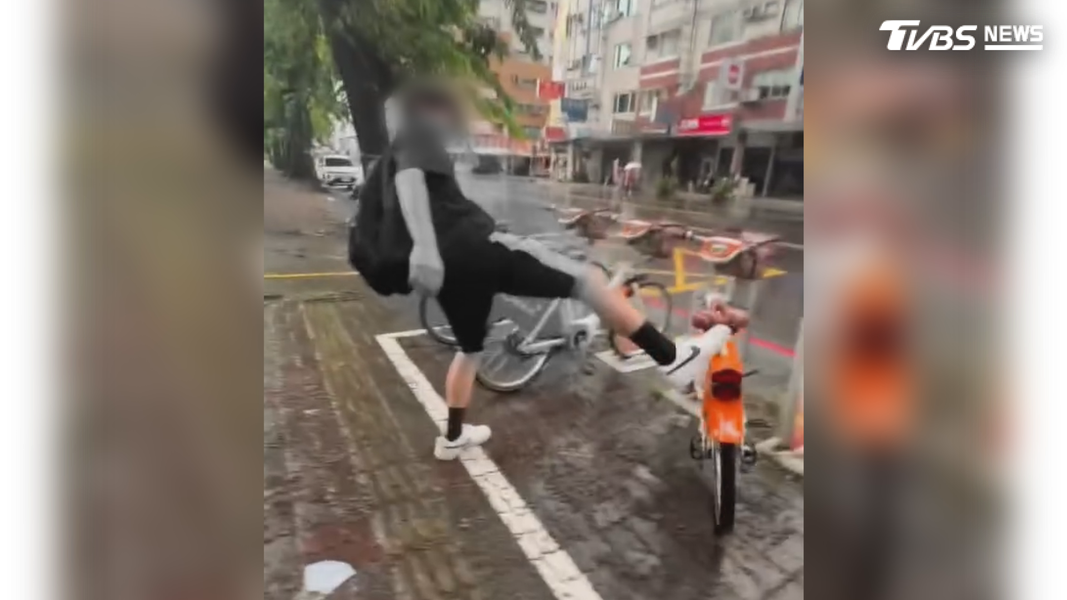 國中生踹爆YouBike拍片炫耀 下場曝