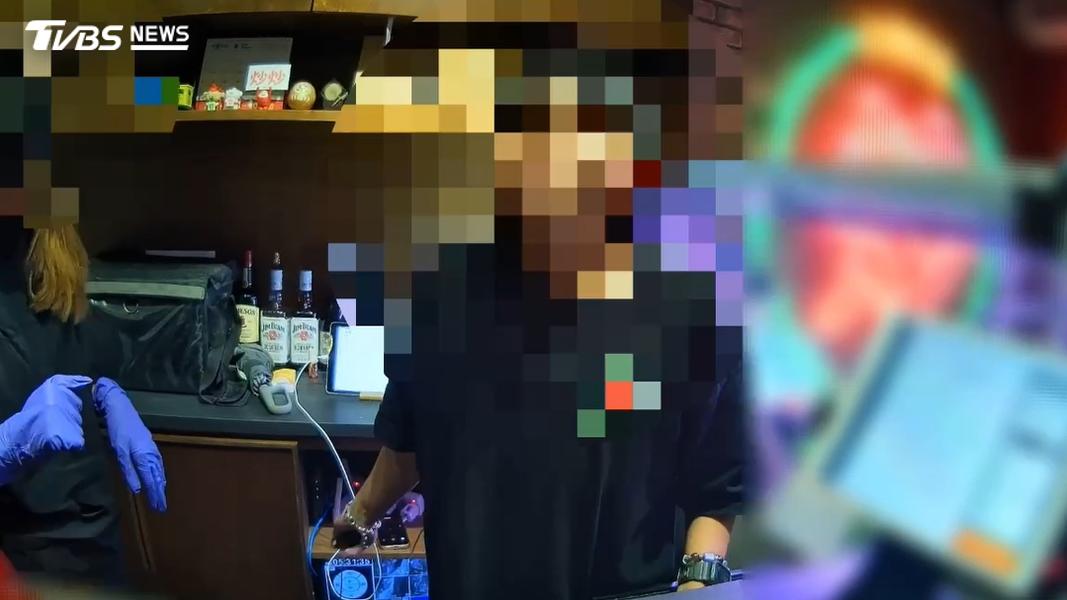 店家收銀機遭竊,損失2萬5千元。(圖/TVBS)